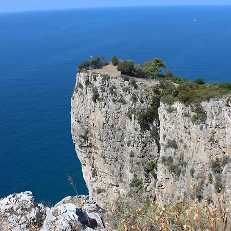 Mare E Monti A *